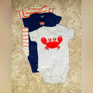 NB crab-themed onsie set